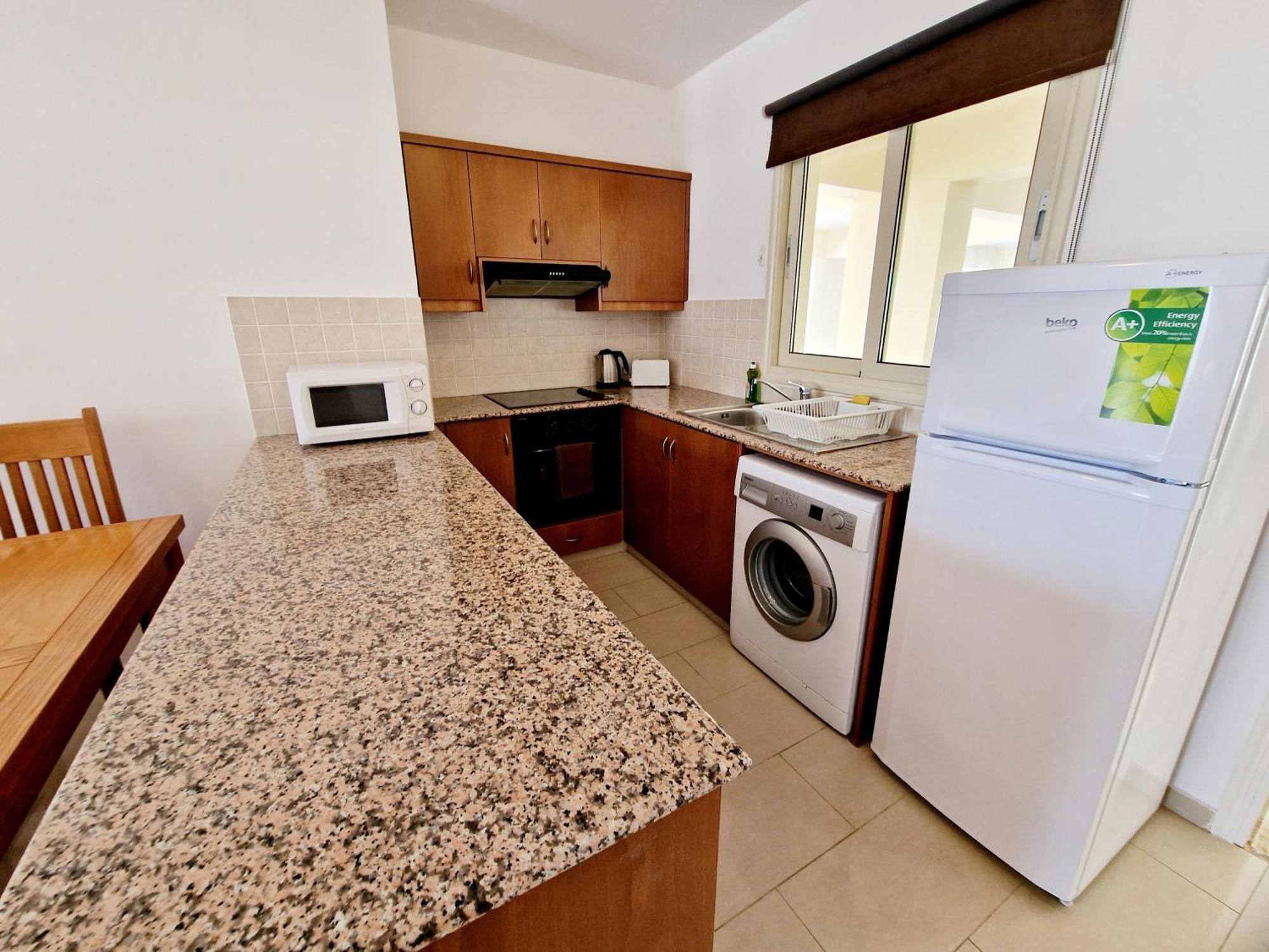 C5 Vanessa Poolside Apartment Peyia Bagian luar foto